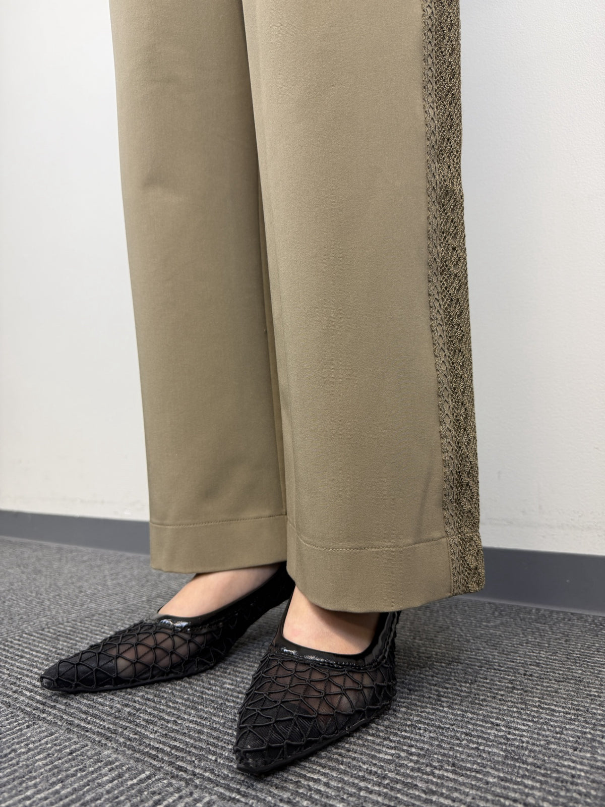 <SET UP>サイドレースアクセントストレッチパンツ