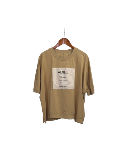 ロゴパッチTシャツ