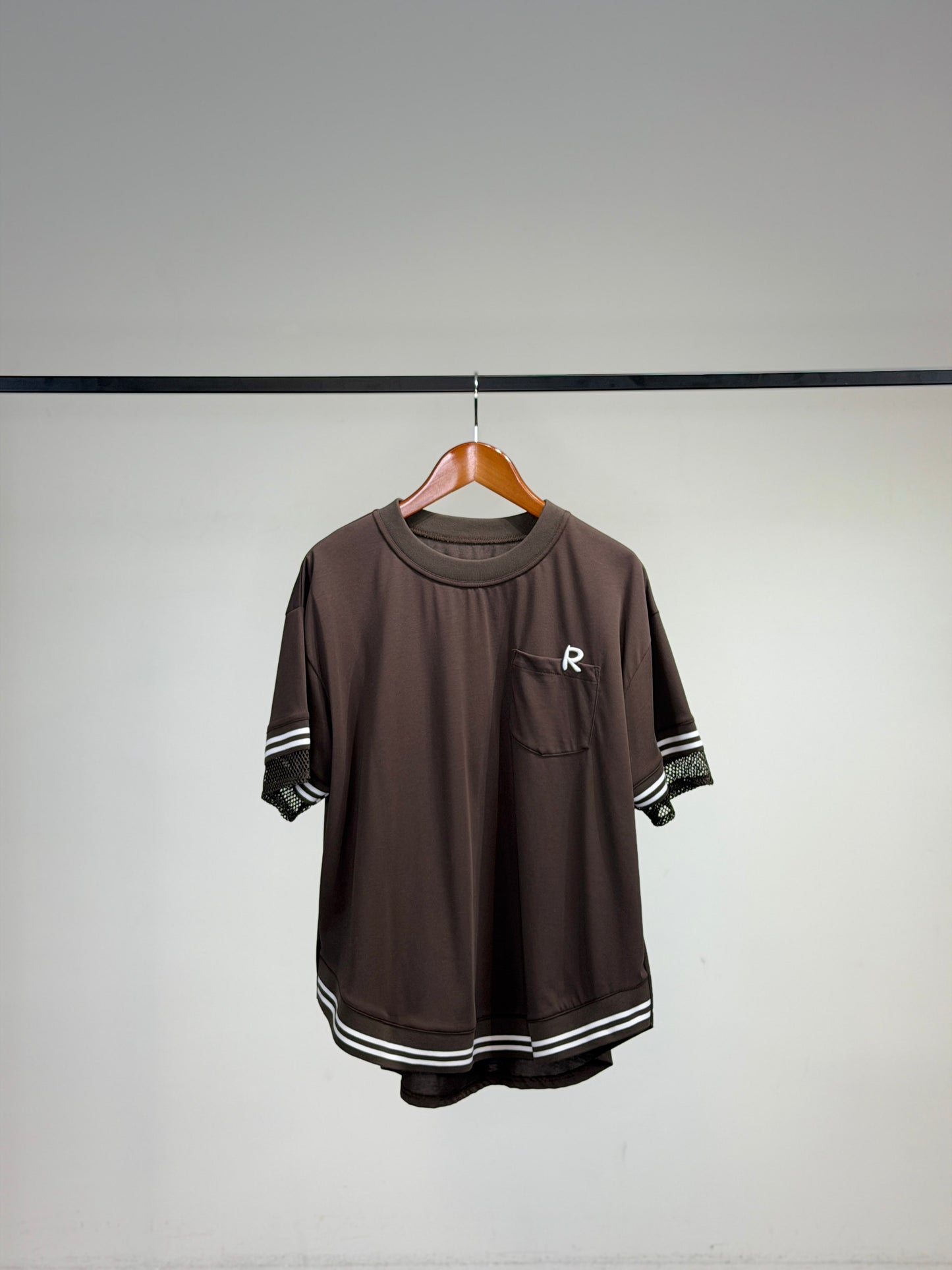 ラインアクセント ロゴTシャツ