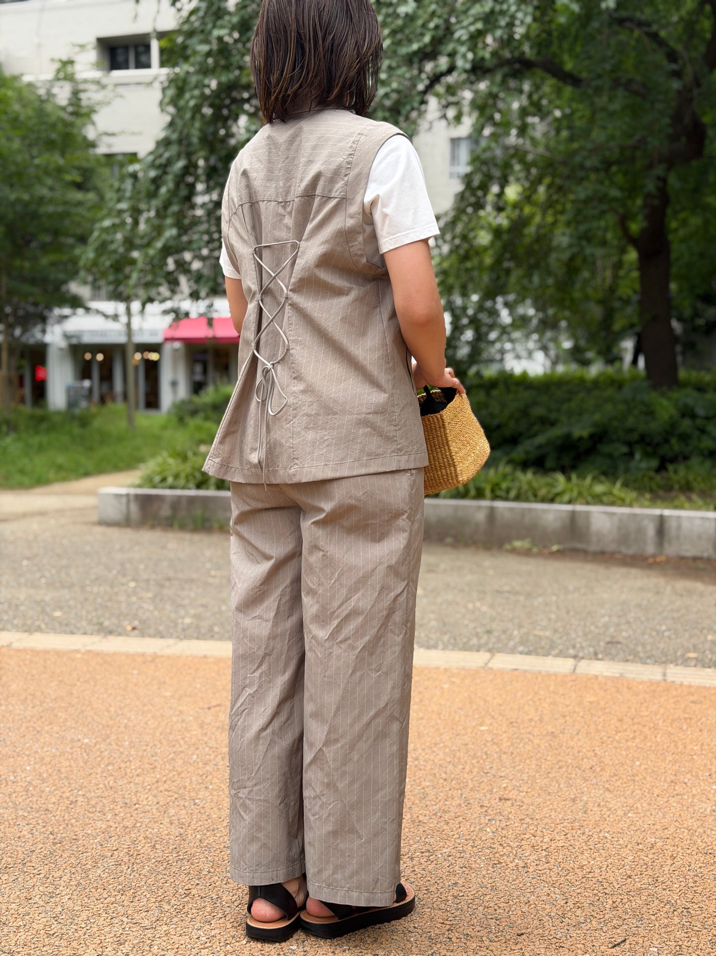 ピンストライプ イージーワイドパンツ