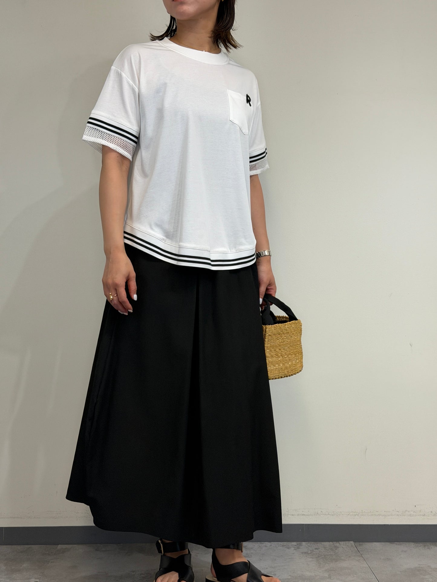 ラインアクセント ロゴTシャツ